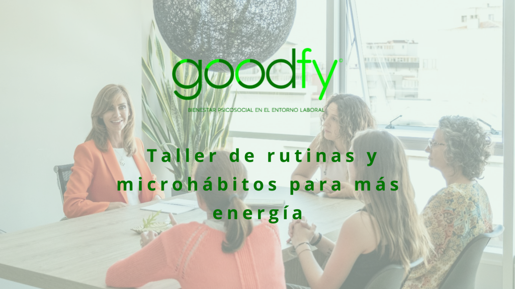 Bea Food Coach realizando un taller de bienestar laboral.